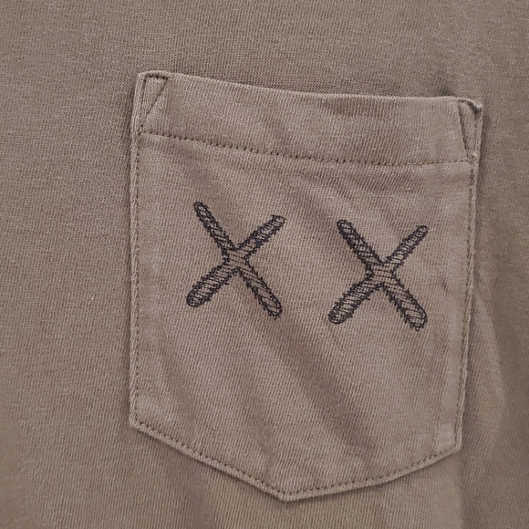 Uniqlo X KAWS XX Pocket Tee - Picture 2 of 4